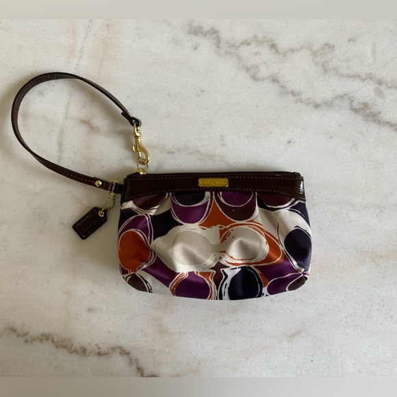 Coach Wristlet - Picture 1 of 6